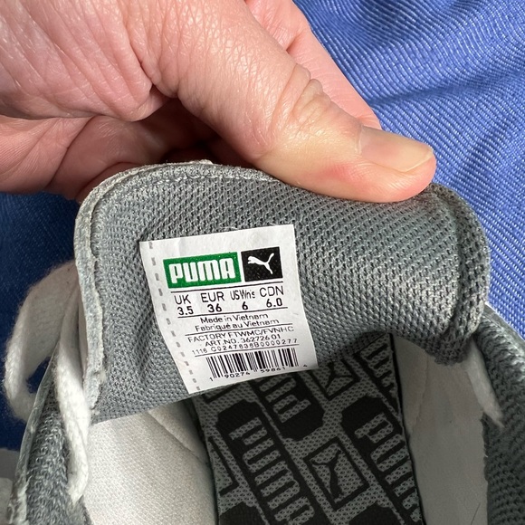 PUMA WOMENS WHITE WITH GRAY PATENT TRIM LACE UP - Picture 5 of 5